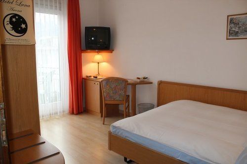 Luna Garni Hotel 3*